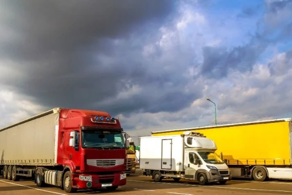 Adana Karamanlı Nakliyat Ambarları
